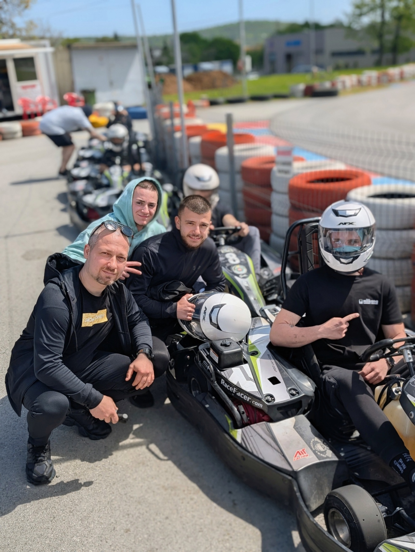 Отборът на Милкана с достойно представяне в AKS Kart Challenge във Враца
